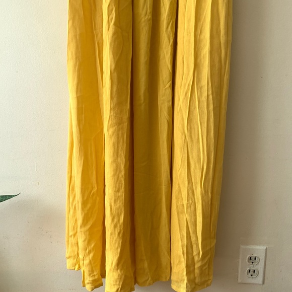 NY & COMPANY GOLD DUST / YELLOW EMBROIDERED MAXI DRESS . SIZE LARGE - Picture 16 of 17